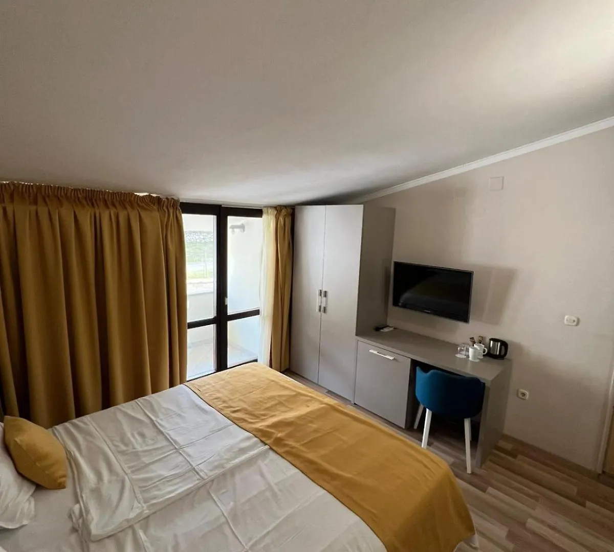 Hotel Bellevue Rooms Stara Baska