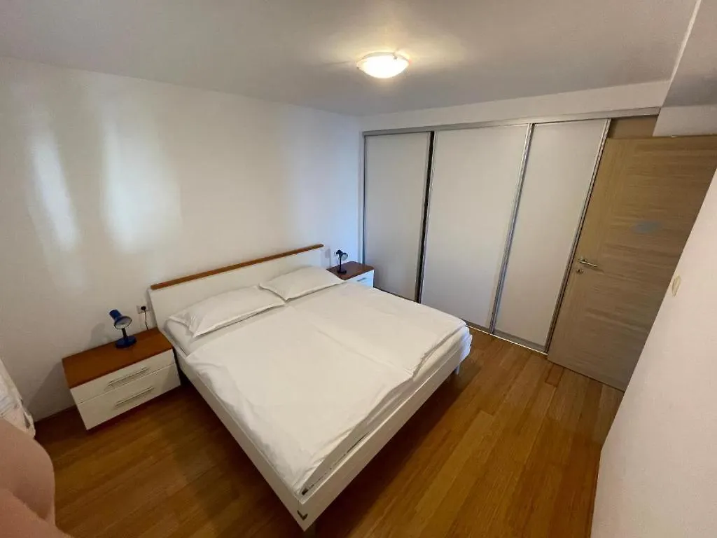 Bellevue Rooms Stara Baska Croatia