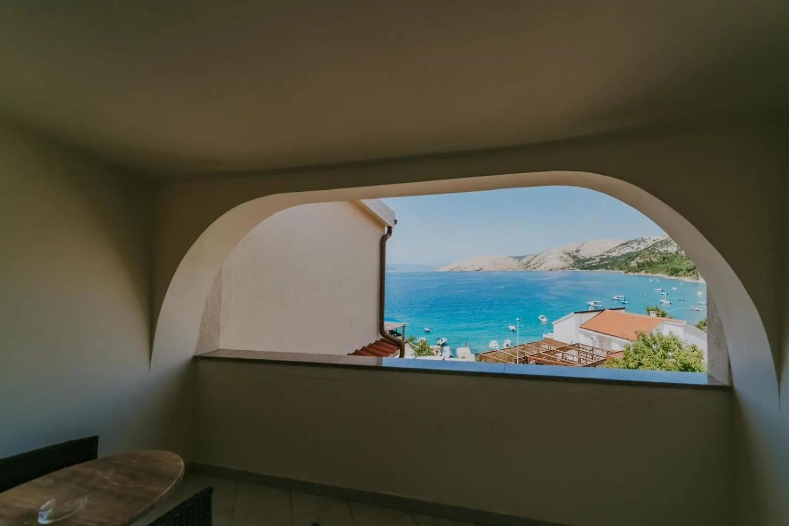 Bellevue Rooms Stara Baska Croatia